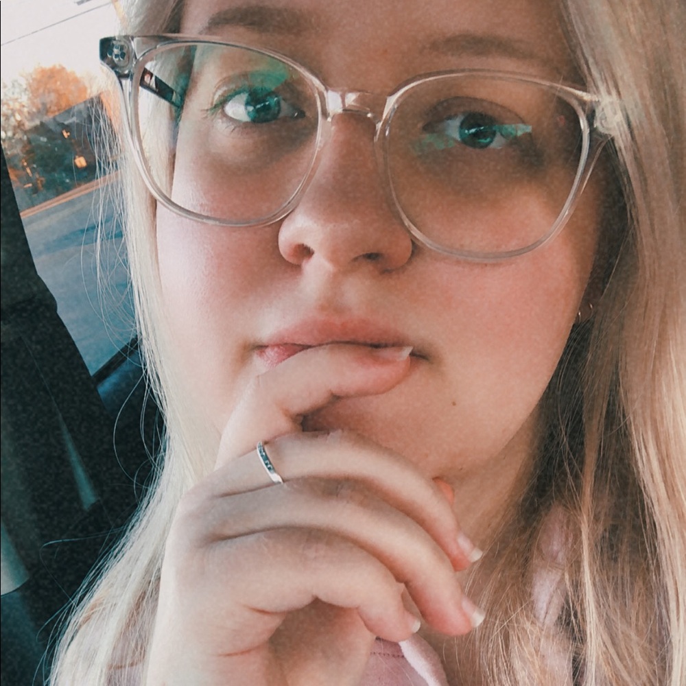 Meet your Posher, Jenna